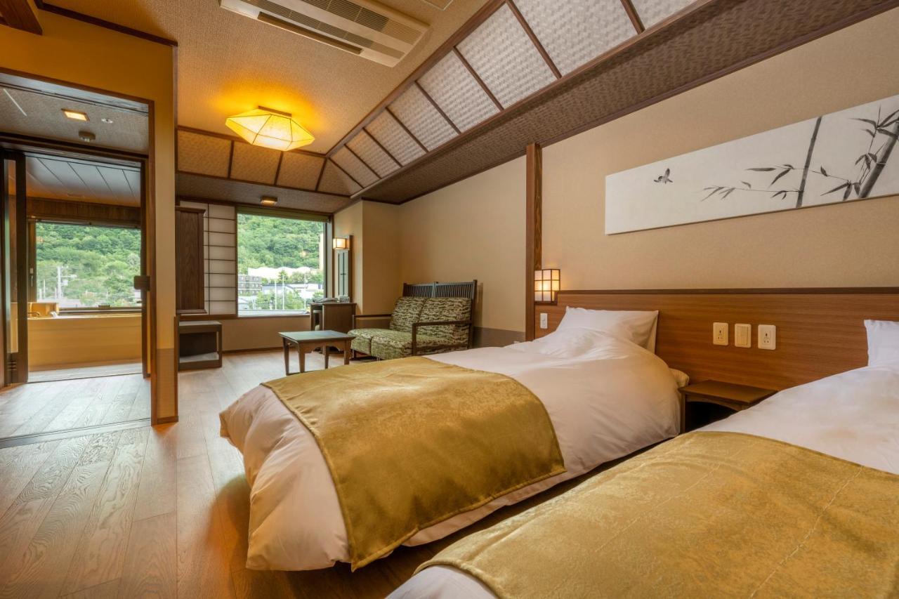 Jozankei Onsen Yurakusoan Hotell Sapporo Exteriör bild