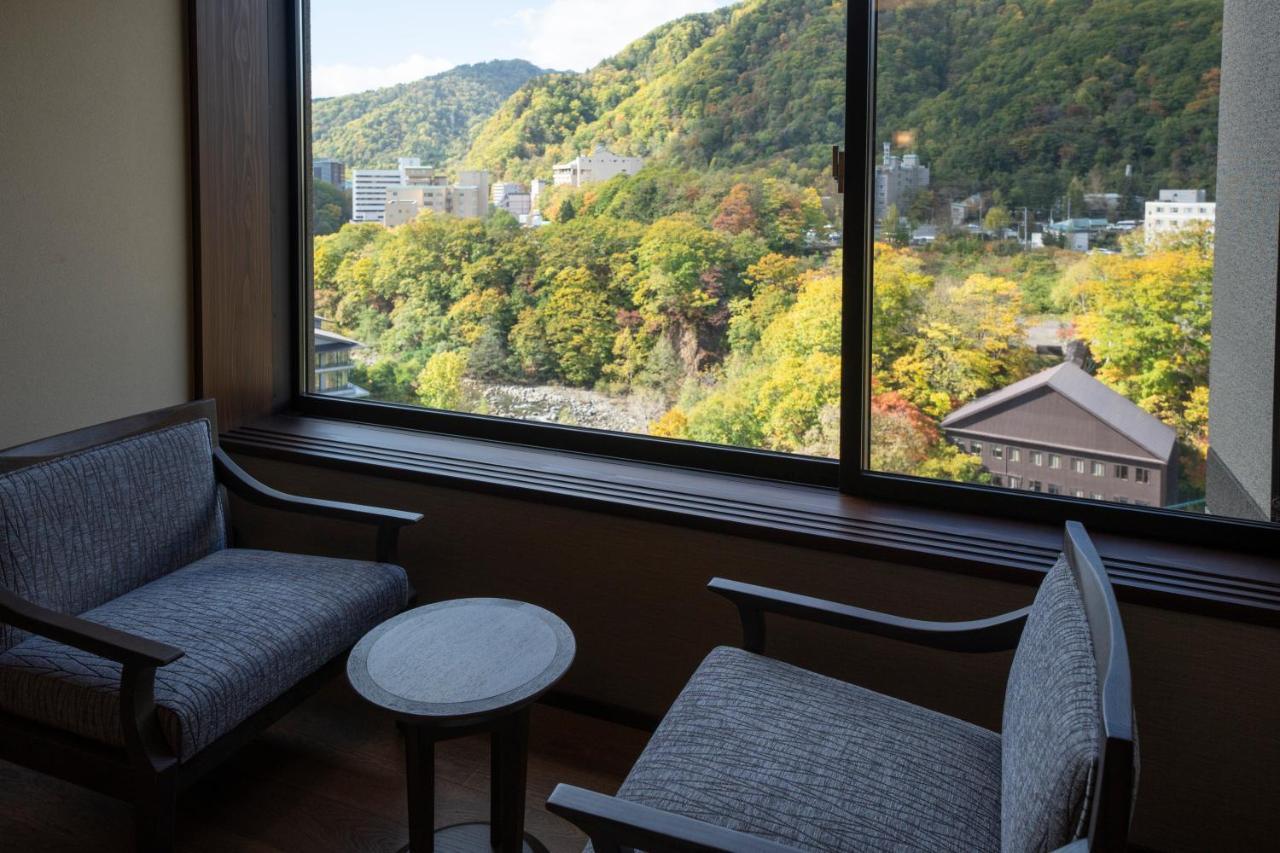 Jozankei Onsen Yurakusoan Hotell Sapporo Exteriör bild