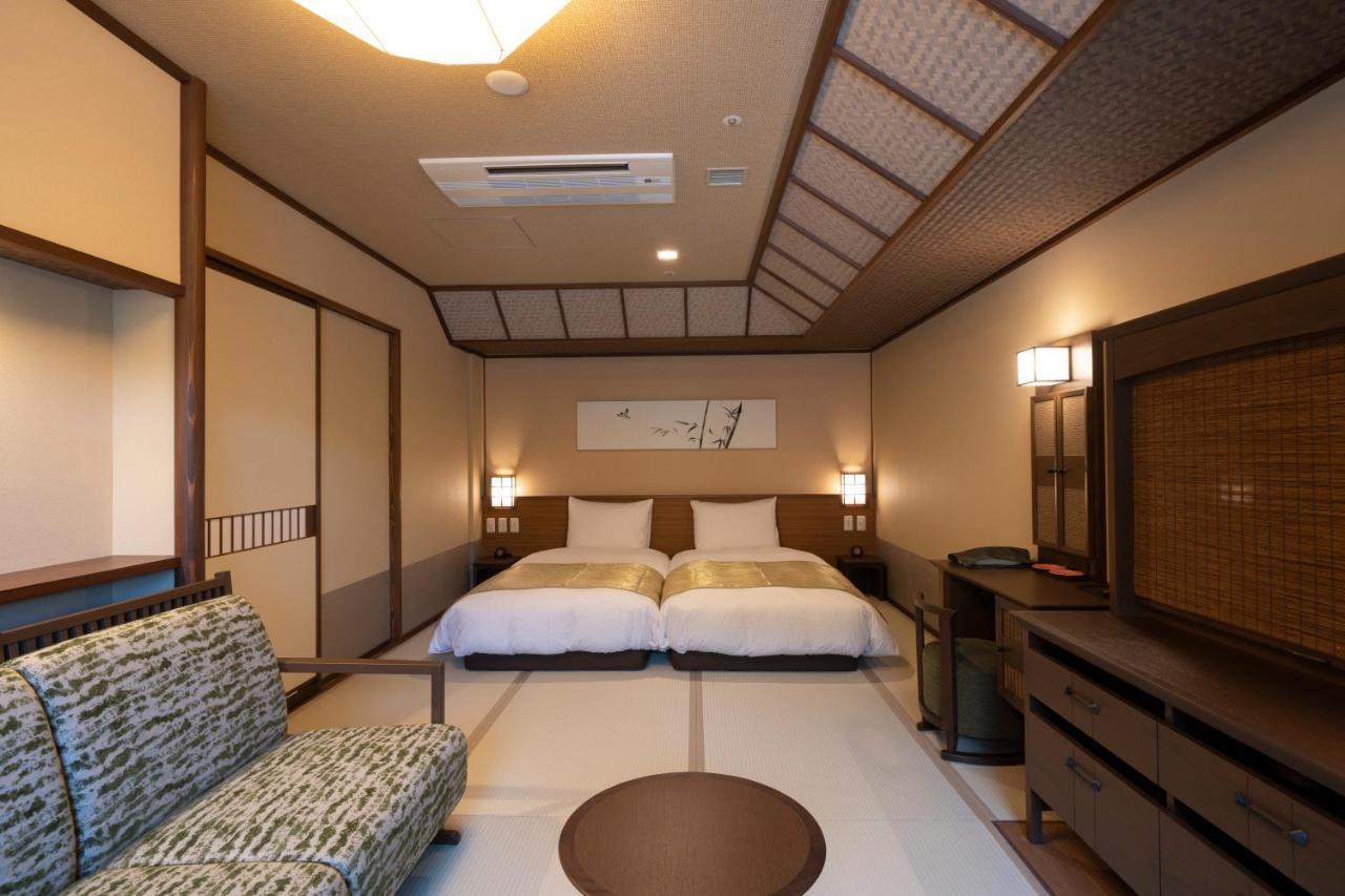 Jozankei Onsen Yurakusoan Hotell Sapporo Exteriör bild
