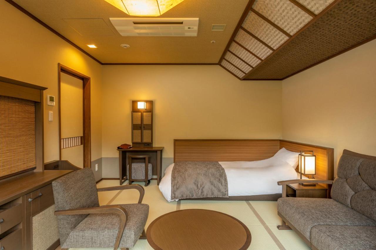 Jozankei Onsen Yurakusoan Hotell Sapporo Exteriör bild